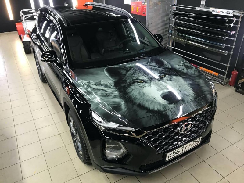 Волк на капот аэрография винилография авто