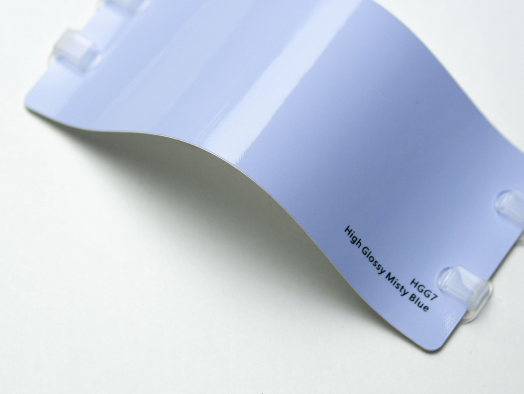 Виниловая плёнка High Glossy Misty Blue (блестящий туманно-голубой), HGG7, 1,52×17,5 м