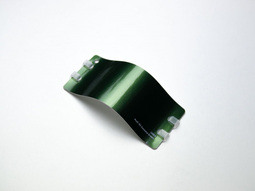 Виниловая плёнка Audi-RS Sonoma Green Metallic (Сонома зеленый металлик), глянцевая, ORE4, 1,52×17,5 м