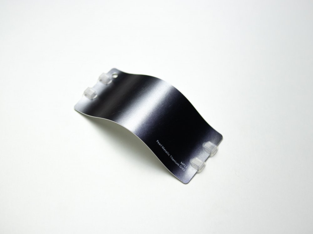 Виниловая плёнка Pearl Metallic Titanium Grey (жемчужный титаново-серый), MPL3, 1,52×17,5 м