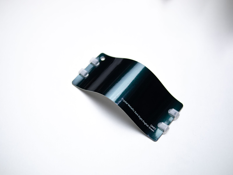 Виниловая плёнка Crystal Metallic Dark Night English Green (кристальный металлик английская зелень), QME2, 1,52×17,5 м