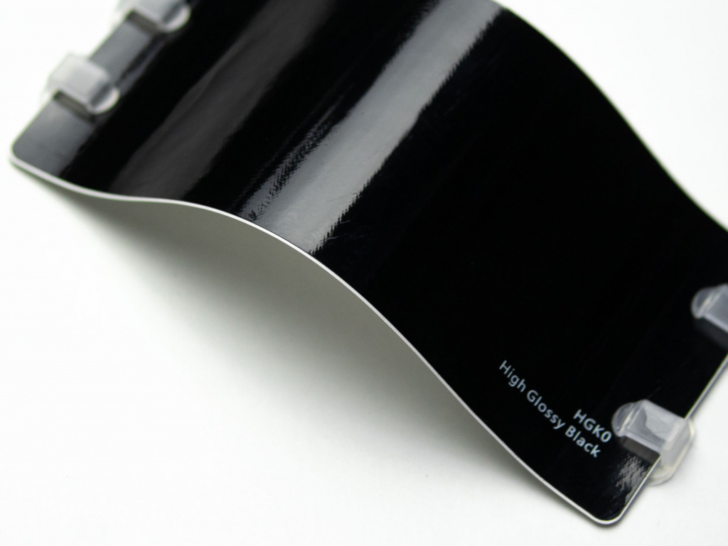 Виниловая плёнка High Glossy Black (блестящий черный), HGK0, 1,52×17,5 м