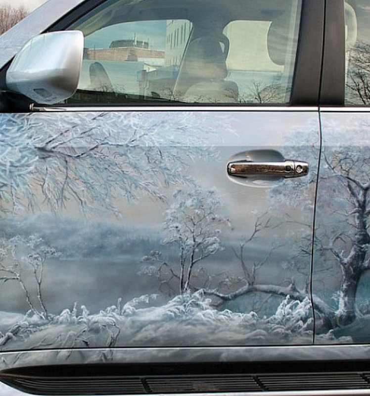 Винилография на авто с рисунком дерева