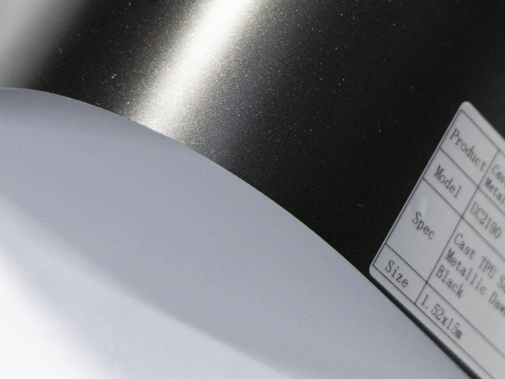 Полиуретановая пленка PPF Colors Satin Metallic Dawn Black (черный металлик), сатин, UC2190, 1,52×15 м