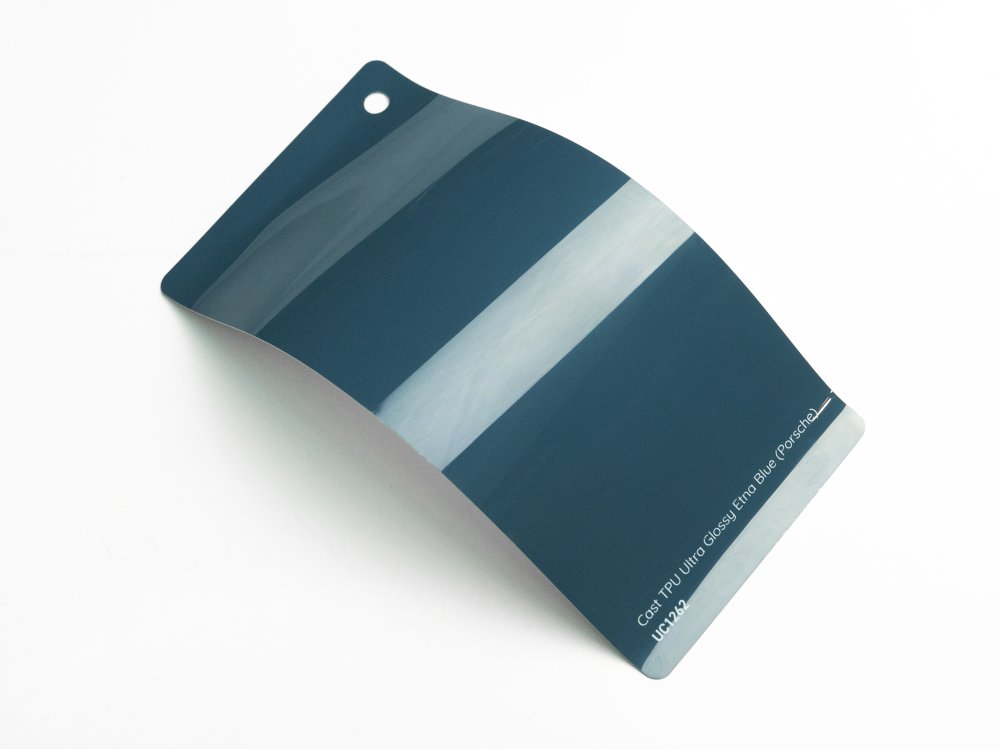 Полиуретановая пленка PPF Colors Ultra Glossy Etna Blue (Porsche) (голубой Этна), глянцевая, UC1262, 1,52×15 м
