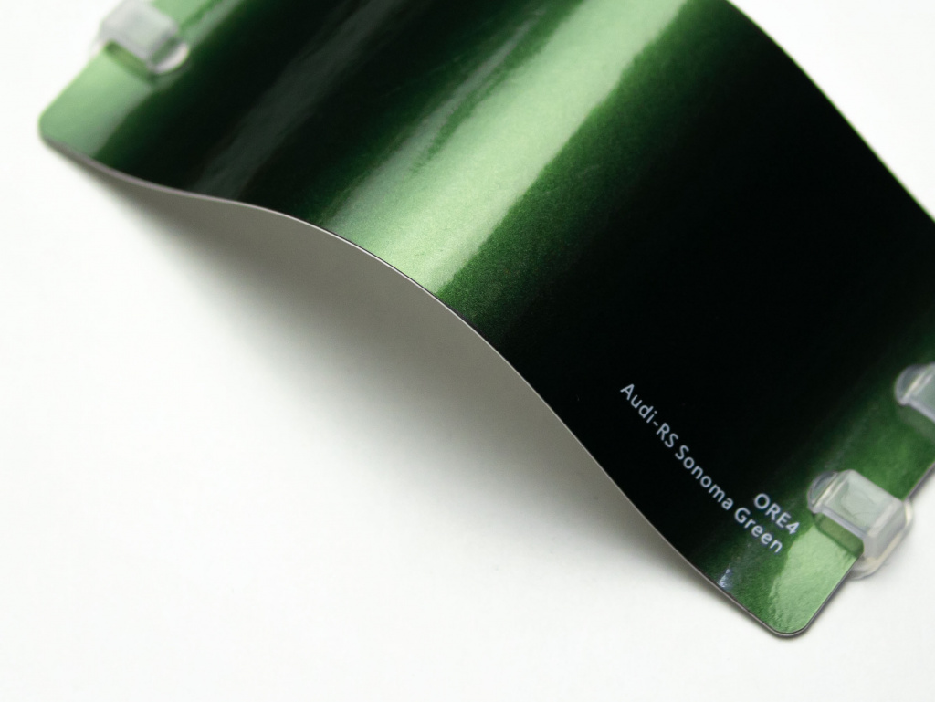 Виниловая плёнка Audi-RS Sonoma Green Metallic (Сонома зеленый металлик), глянцевая, ORE4, 1,52×17,5 м