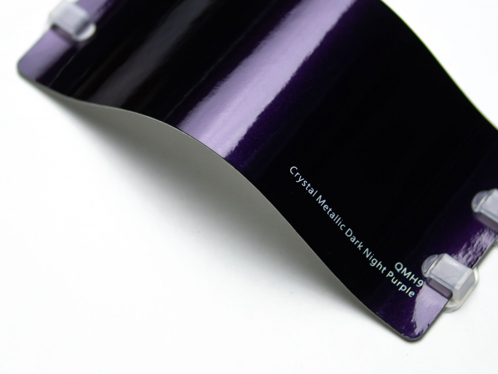 Виниловая плёнка Crystal Metallic Dark Night Purple (кристальный металлик темно-фиолетовый), QMH9, 1,52×17,5 м