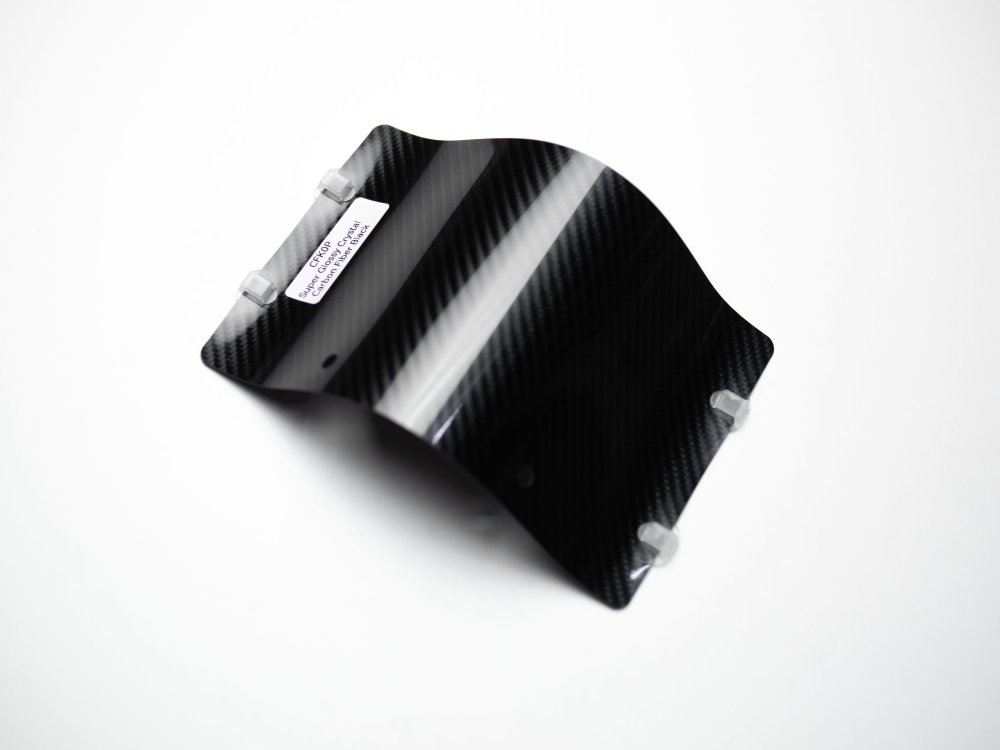 Виниловая плёнка Super Glossy Crystal Carbon Fiber Black (углеродный черный карбон), CFK0P, 1,52×17,5 м