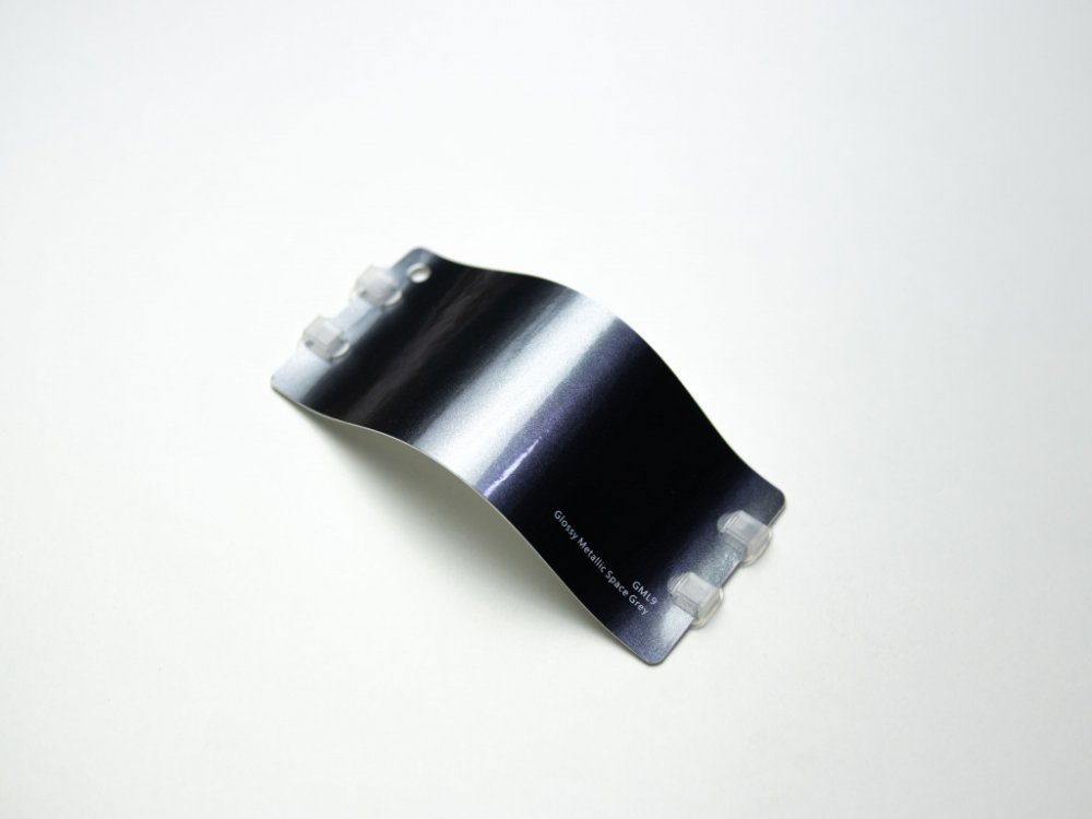 Виниловая плёнка Glossy Metallic Space Grey (космический серый), глянцевая, GML9, 1,52×17,5 м