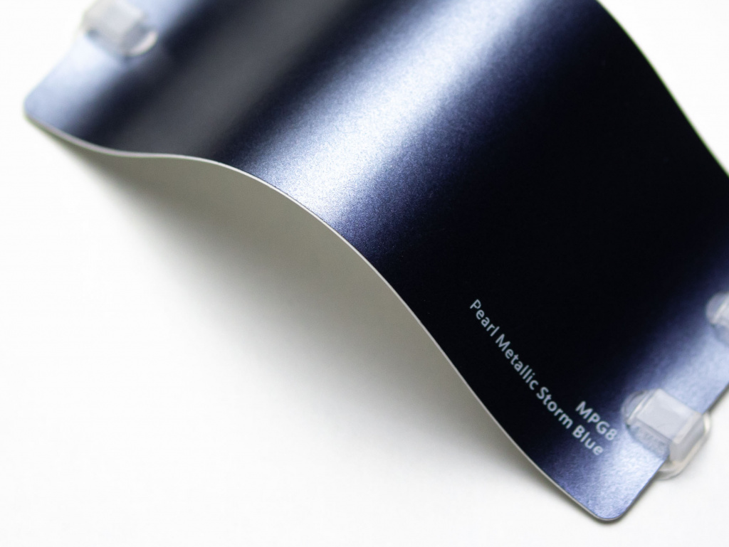 Виниловая плёнка Pearl Metallic Storm Blue (жемчужный грозовой синий), MPG8, 1,52×17,5 м
