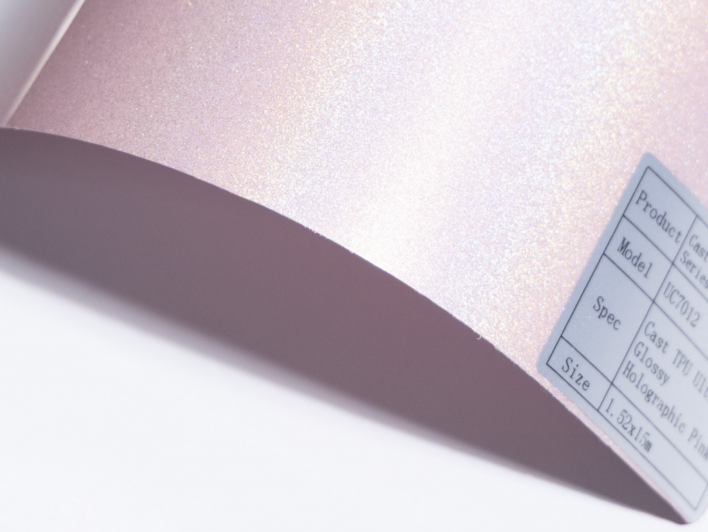 Полиуретановая пленка PPF Colors Glossy Holographic Pink (голографический розовый), глянцевая, UC7012, 1,52×15 м