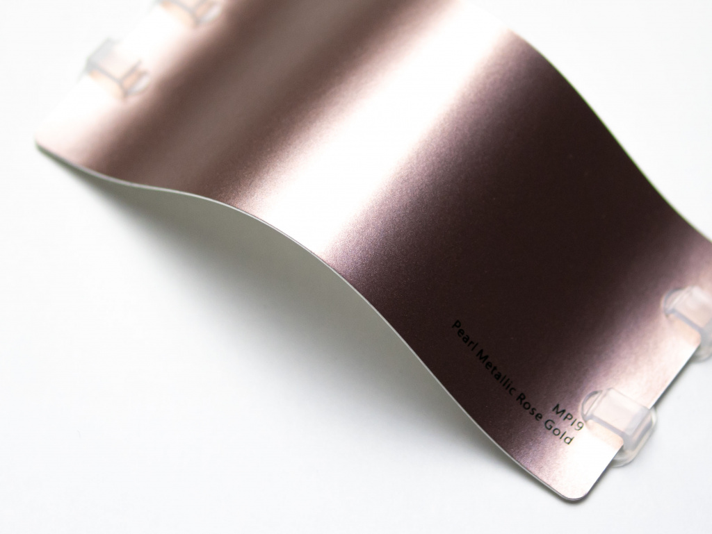 Виниловая плёнка Pearl Metallic Rose Gold (жемчужный металлический золотисто-розовый), MPI9, 1,52×17,5 м