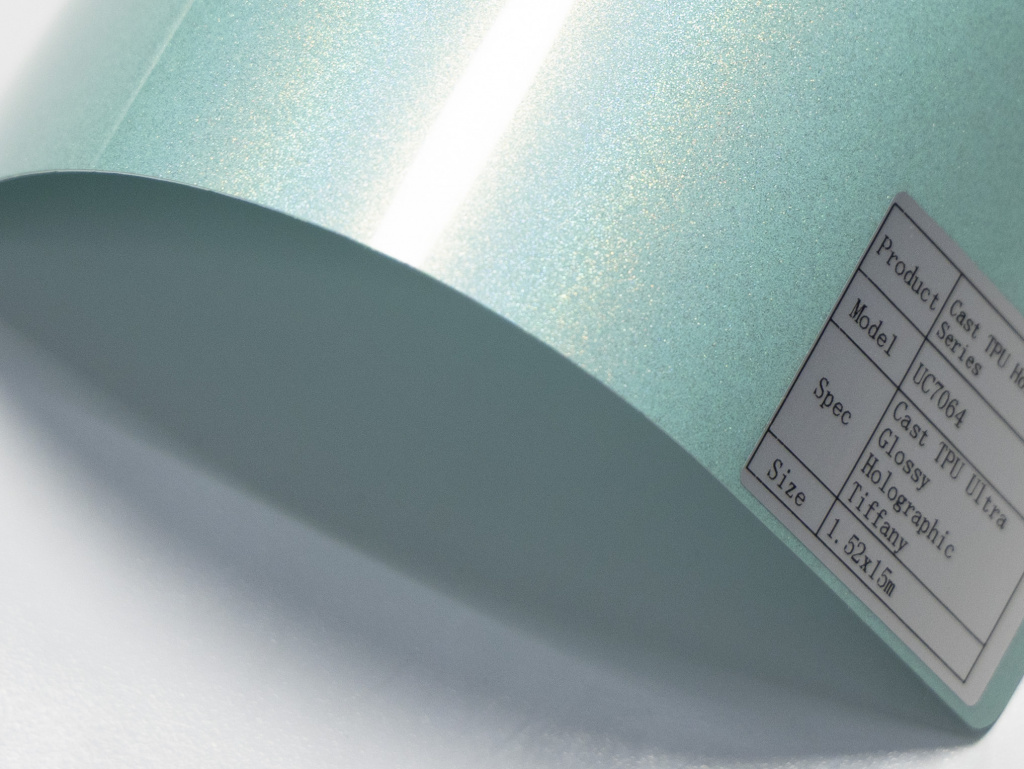 Полиуретановая пленка PPF Colors Glossy Holographic Tiffany (голографический тиффани), глянцевая, UC7064, 1,52×15 м