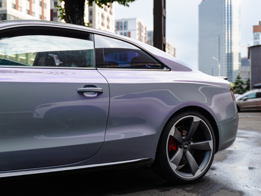 Полиуретановая пленка PPF Colors Fancy Amethyst Grey (аметистово-серый), глянцевая, UC8487, 1,52×15 м
