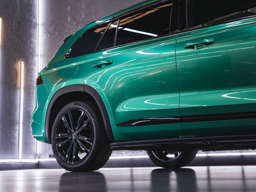 Виниловая плёнка Super Glossy Isle Man Green (зеленый остров Мэн), глянцевая, ORE0P, 1,52×17,5 м