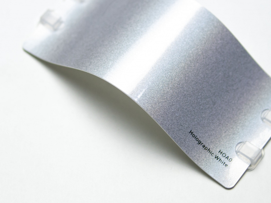 Виниловая плёнка Holographic White (голографический белый), глянцевая, HOA0, 1,52×17,5 м
