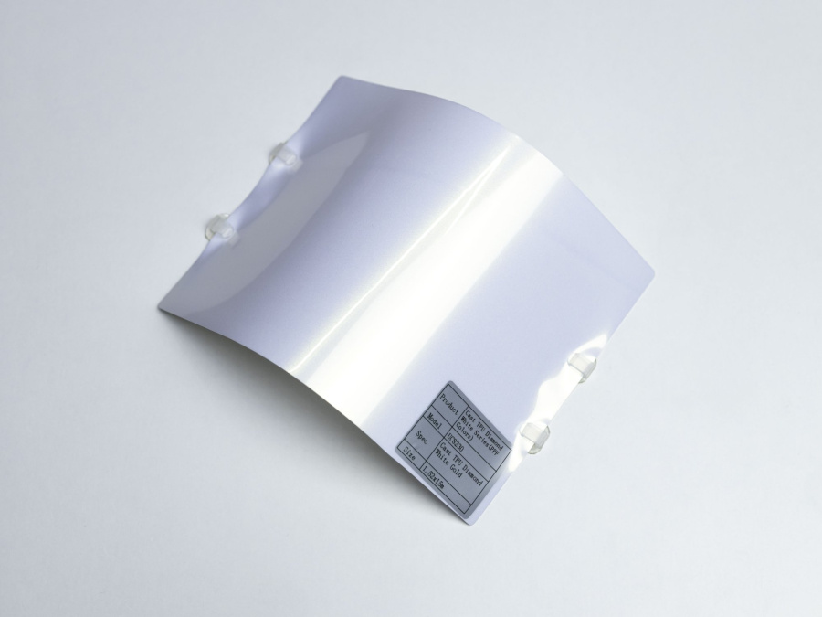 Полиуретановая пленка PPF Colors Diamond White Gold (бриллиант белый золотой), глянцевая, UC8230, 1,52×15 м