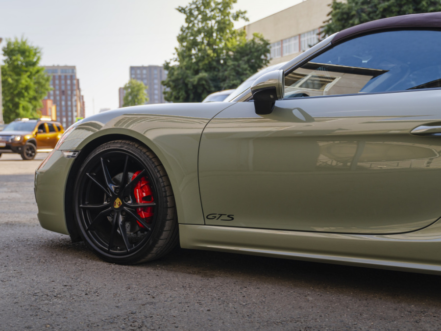 Виниловая плёнка Super Glossy Panzer Green (зелёная), глянцевая, SGE1P-I, 1,52×17,5 м
