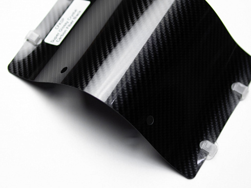 Виниловая плёнка Super Glossy Crystal Carbon Fiber Black (углеродный черный карбон), CFK0P, 1,52×17,5 м