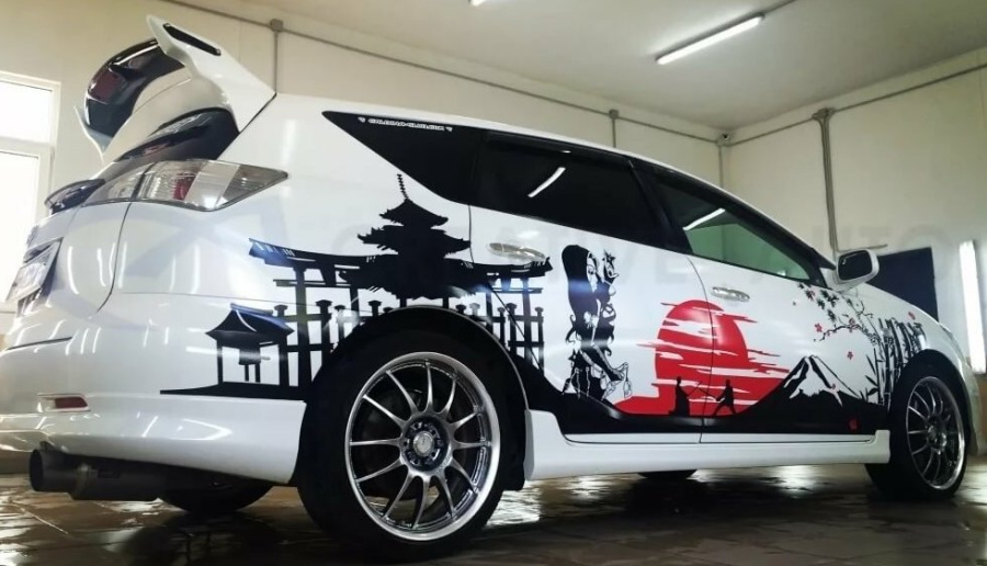 Японские узоры на автомобиль аэрография