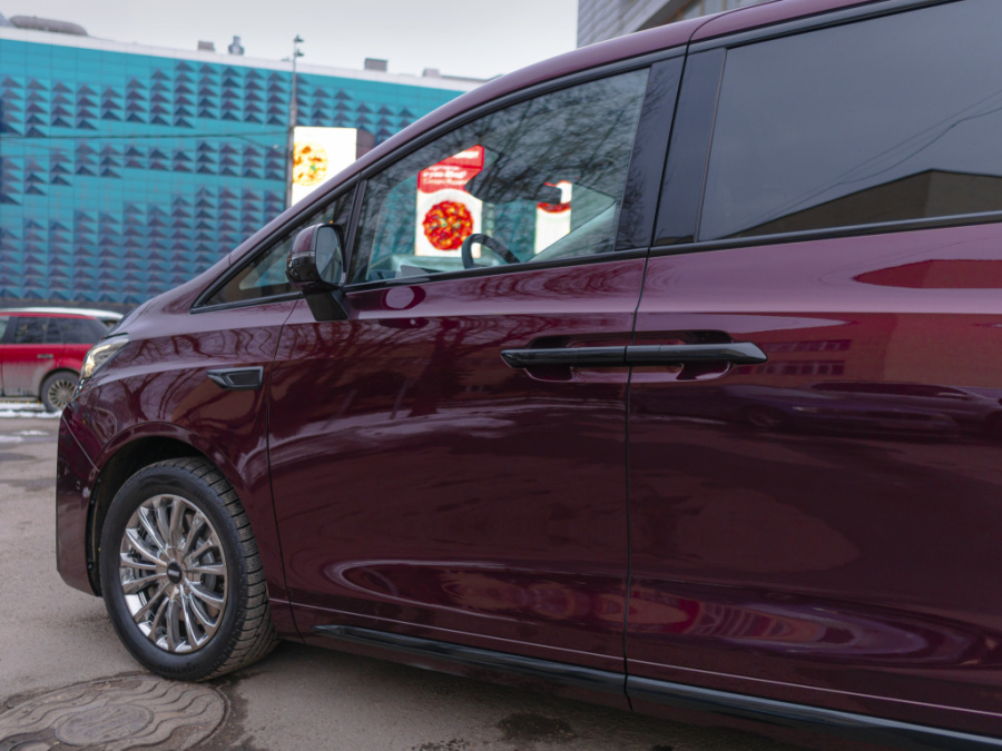 Полиуретановая пленка PPF Colors Ultra Glossy Metallic  Black Rose (черная роза), глянцевая, UC2017, 1,52×15 м