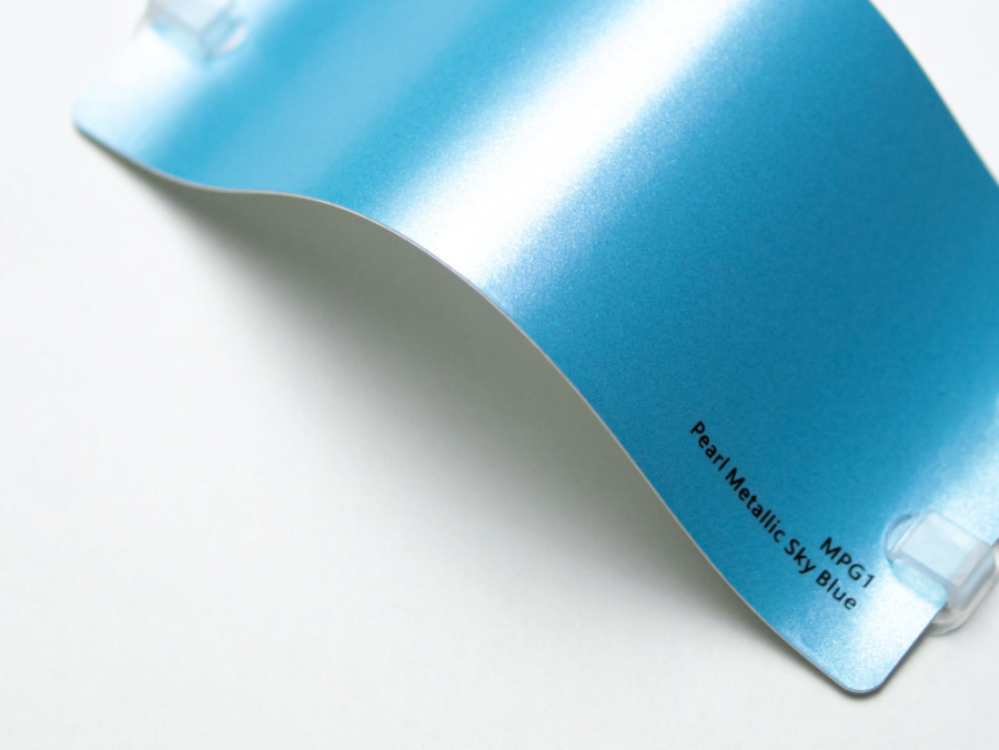 Виниловая плёнка Pearl Metallic Sky Blue (жемчужный небесно-голубой), MPG1, 1,52×17,5 м