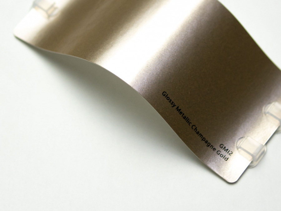 Виниловая плёнка Glossy Metallic Champagne Gold (шампанское золото), глянцевая, GMI2, 1,52×17,5 м