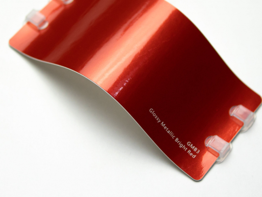 Виниловая плёнка Glossy Metallic Bright Red (ярко-красный), глянцевая, GMB3, 1,52×17,5 м