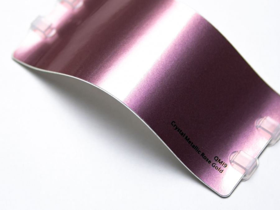 Виниловая плёнка Crystal Metallic Rose Gold (кристальный металлик розовое золото), QMI9, 1,52×17,5 м