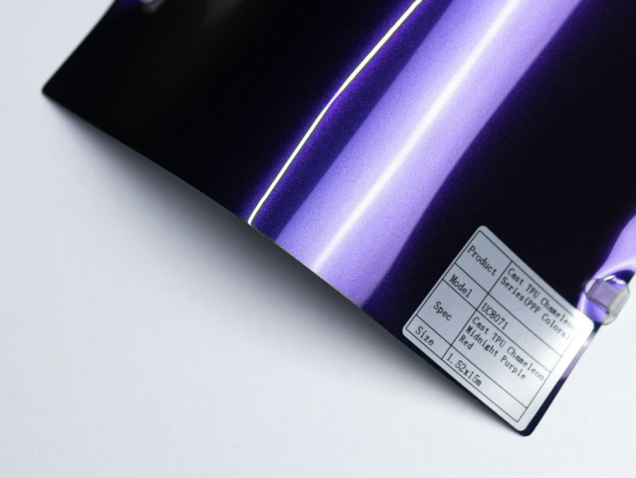 Полиуретановая пленка PPF Colors Chameleon Midnight Purple Red (хамелеон фиолетово-красный), глянцевая, UC8071, 1,52×15 м