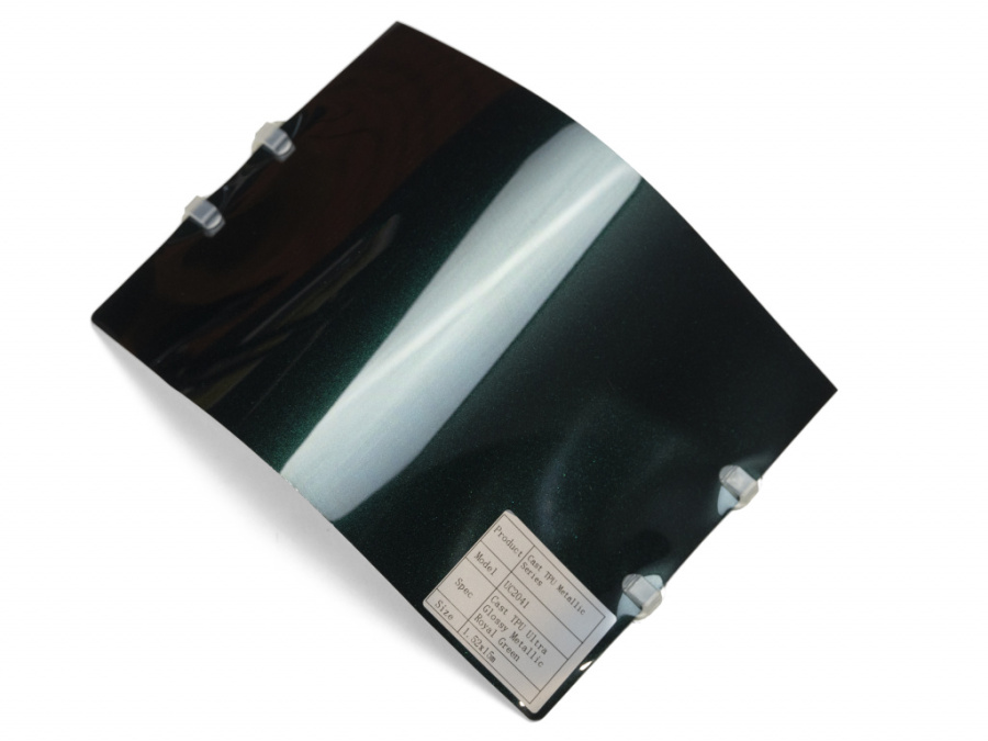 Полиуретановая пленка PPF Colors Glossy Metallic Royal Green (зеленый металлик), глянцевая, UC2041, 1,52×15 м
