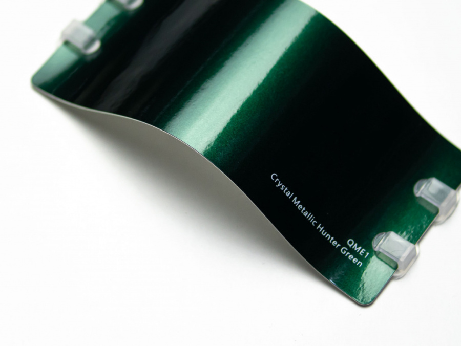 Виниловая плёнка Crystal Metallic Hunter Green (кристальный металлик зелень), QME1, 1,52×17,5 м