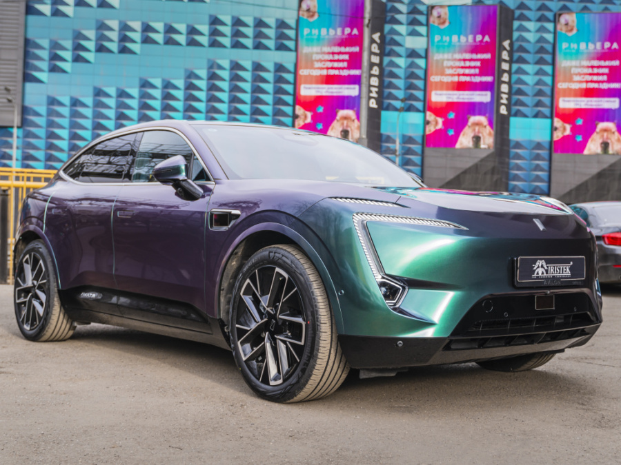 Полиуретановая пленка PPF Colors Chameleon Storm Blue Purple (хамелеон голубой шторм), глянцевая, UC8068, 1,52×15 м